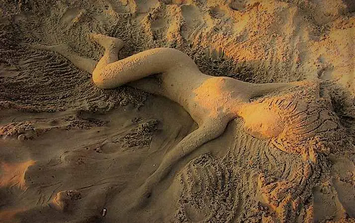 Sognare sabbia Significato e simbolismo della sabbia nei sogni