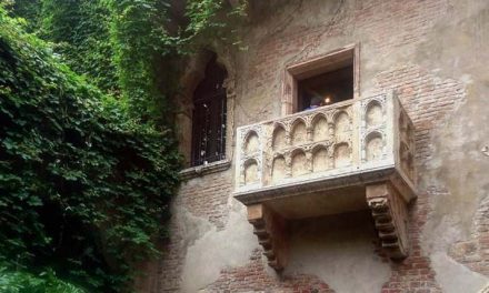 Sognare BALCONE   19 Significati di Terrazze e Balconi nei sogni