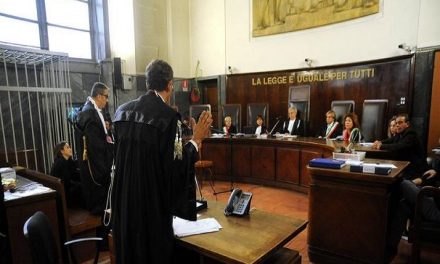 Sognare TRIBUNALE  Significato di Giudici, Avvocati e Processi nei sogni